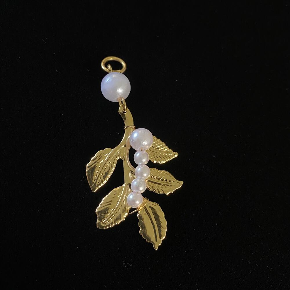 Gold Tone Leaf Branch Pendant Charm Faux Pearl Beads Dainty Botanical Nature 2"
